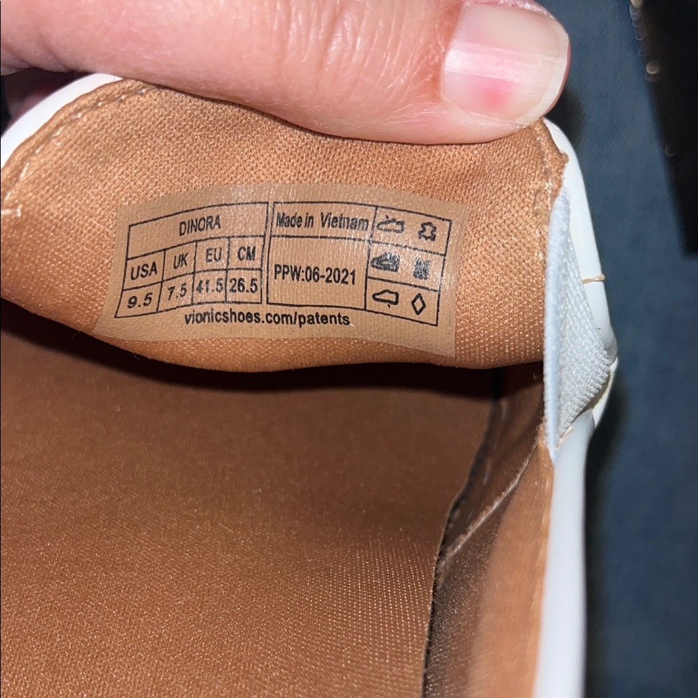 Vionic platform Cowhide Patterned Slip-On Loafers - image 5